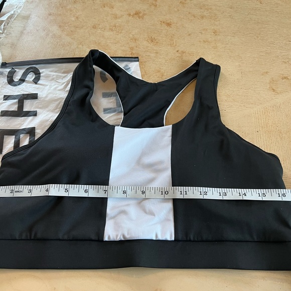 Shein sports bra medium coverage 1X new with bag - Picture 3 of 5